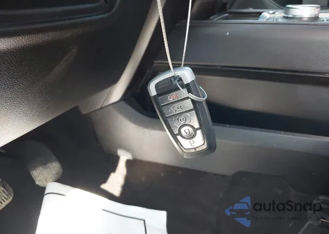 2021 Ford Expedition Limited from USA, damaged, VIN 1FMJU1KT5MEA55800